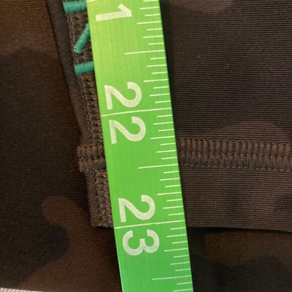 Nancy Rose Leggings Womens Sz‎ 8 Green Camouflage Fantasy Stretch Camo - Picture 9 of 10